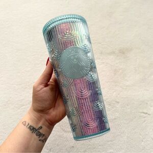 Starbucks Spring 2022 Iridescent Mermaid Scale Venti Cold Cup Tumbler 24 oz